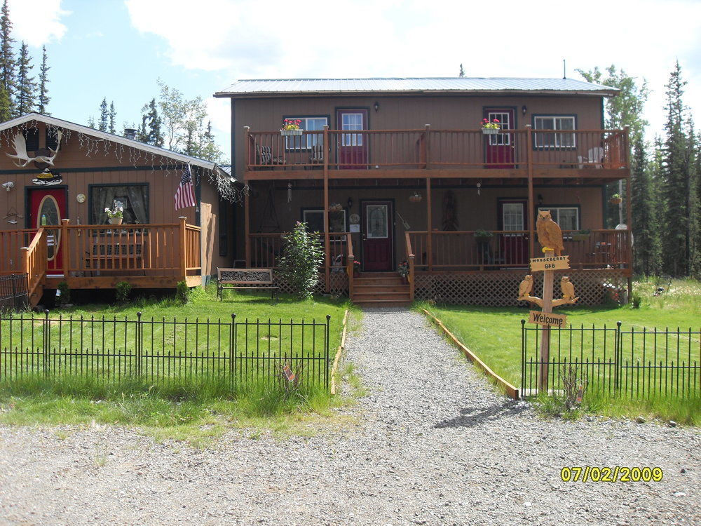 A Mooseberry Inn B&B Slana Buitenkant foto